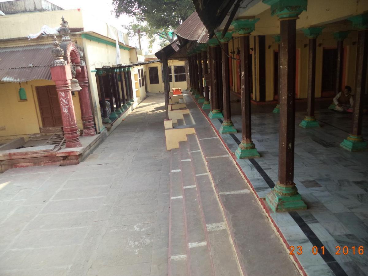 Shri Swami Sheetal Das Akhada B1-88 Assi , Near Pushkar Talab,Varanasi, Ashram Dharmshala Ξενοδοχείο Εξωτερικό φωτογραφία