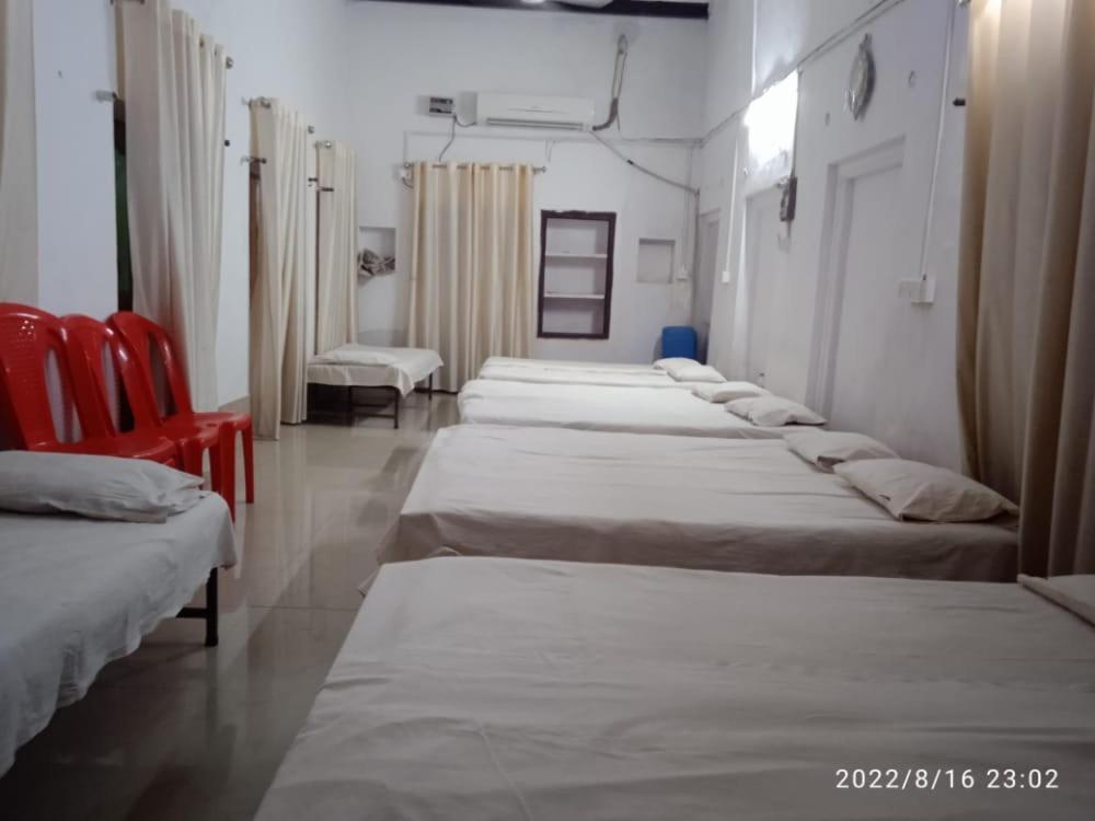 Shri Swami Sheetal Das Akhada B1-88 Assi , Near Pushkar Talab,Varanasi, Ashram Dharmshala Ξενοδοχείο Εξωτερικό φωτογραφία